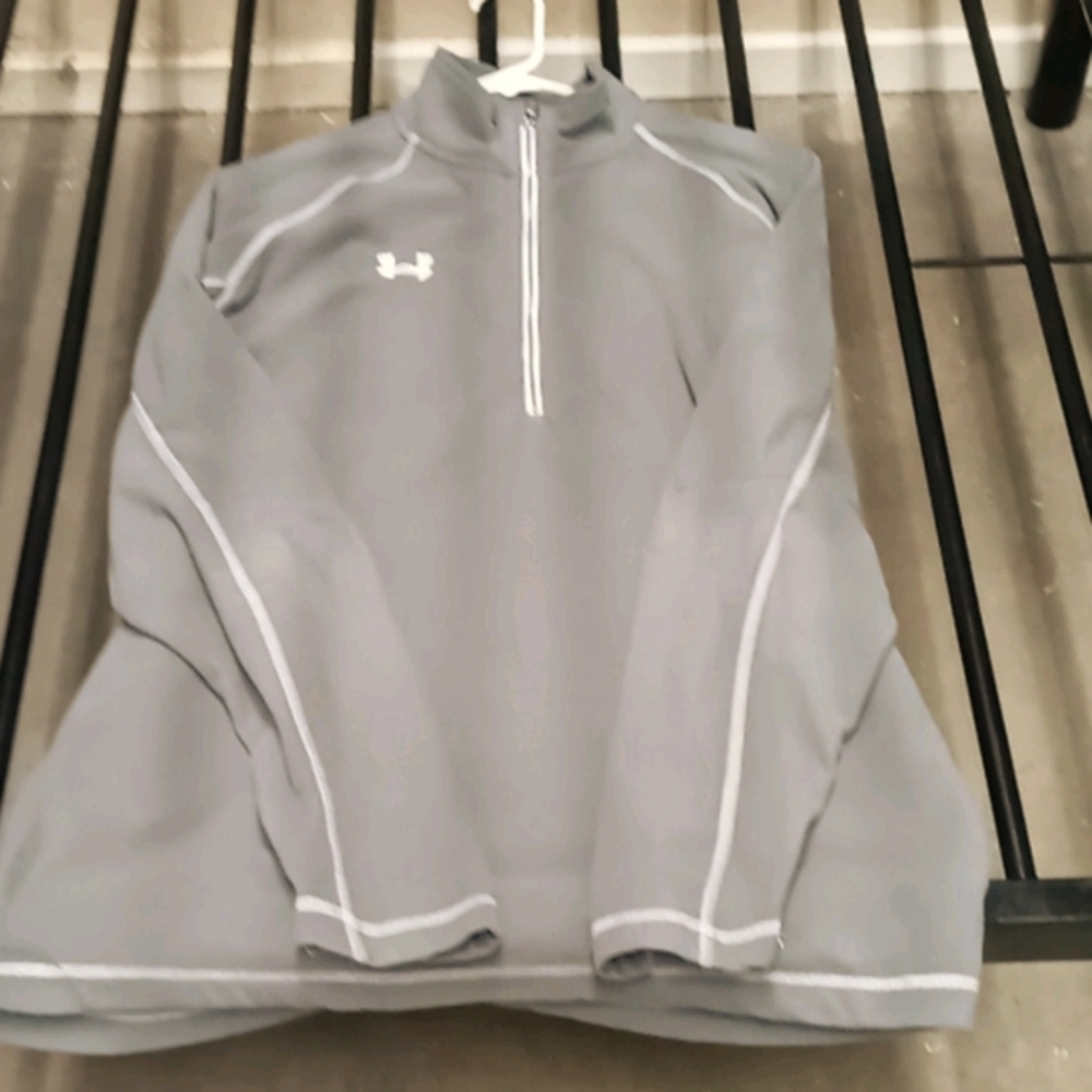 Under Armour fleece pullover